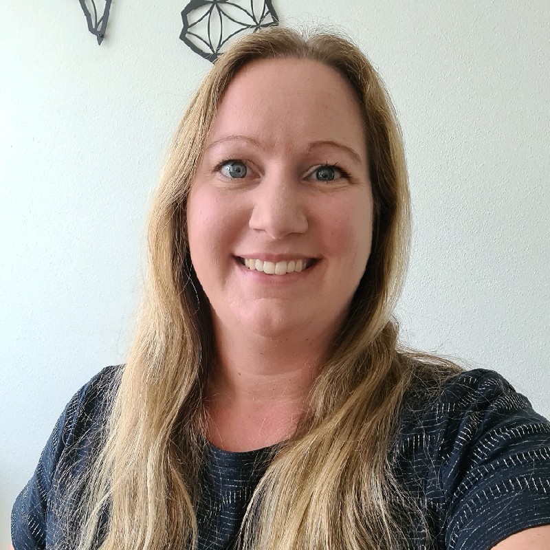 Helene Hallebeek CRO Specialist at Transavia - CRO.CAFE podcast guest